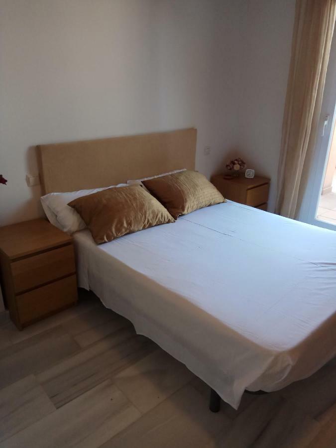 Precioso Atico En Torre De Benagalbon A 20 Metros Del Mar. Apartment Bagian luar foto