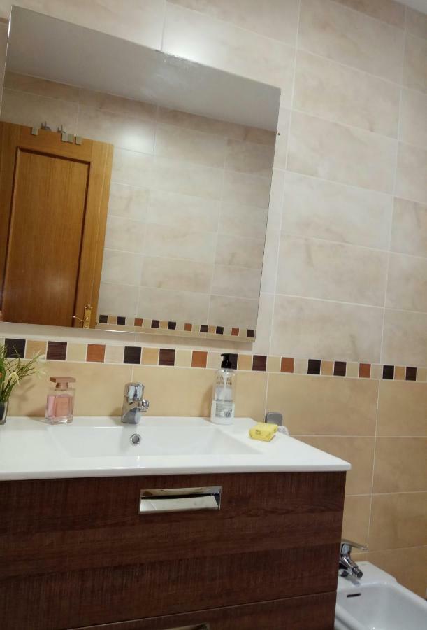 Precioso Atico En Torre De Benagalbon A 20 Metros Del Mar. Apartment Bagian luar foto